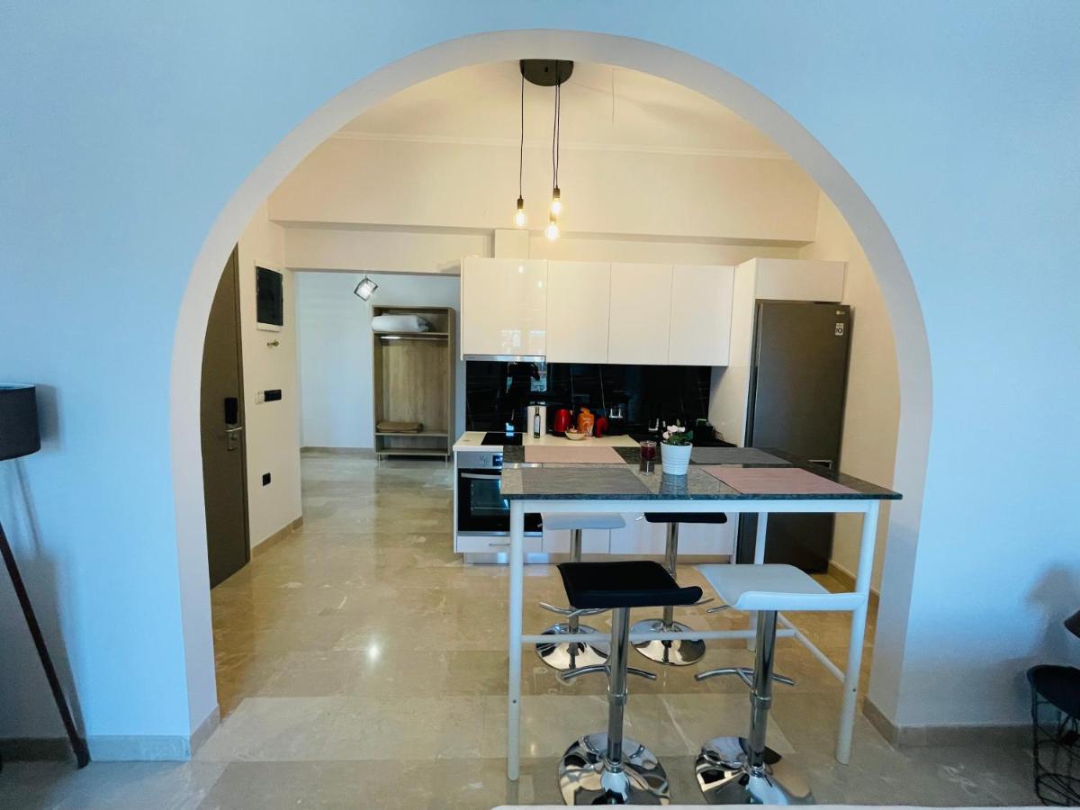 Xenios Suites ลิกูริโอ ภายนอก รูปภาพ