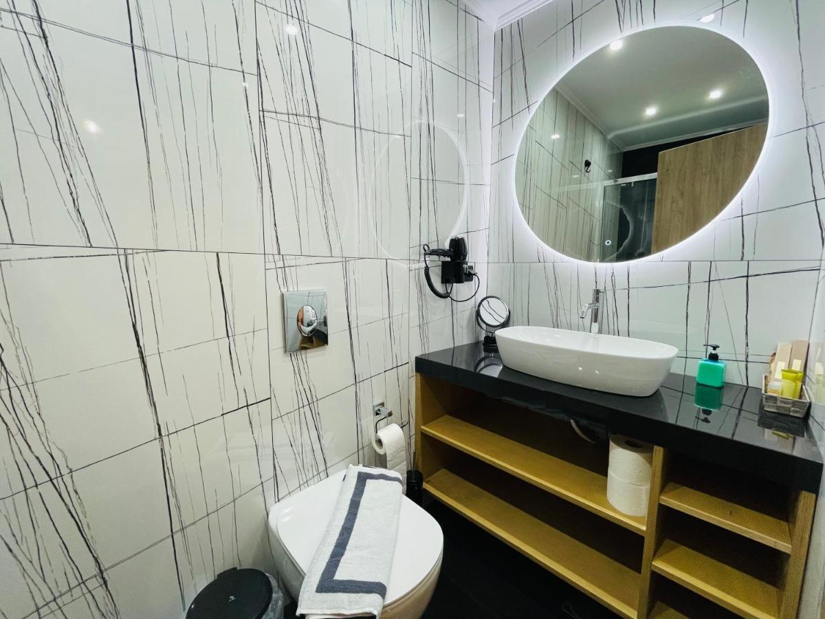 Xenios Suites ลิกูริโอ ภายนอก รูปภาพ